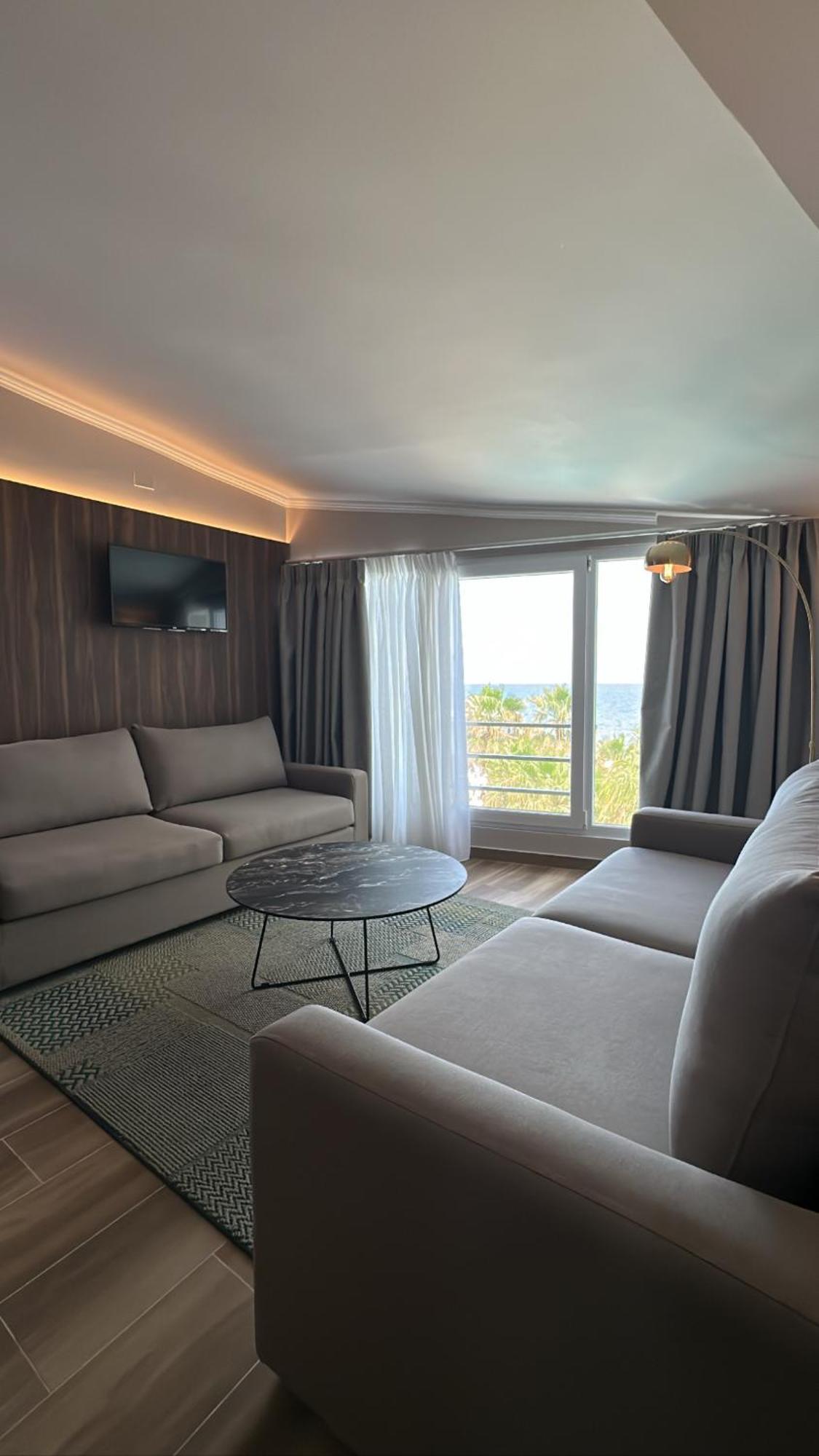 Hotell Klajdi & Golem (Tirana)